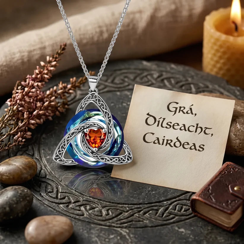 💝Witch Knot Birthstone Necklace✨